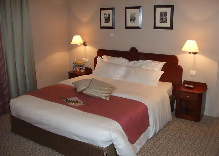 Hotel Ibis Gare Du Nord Tgv