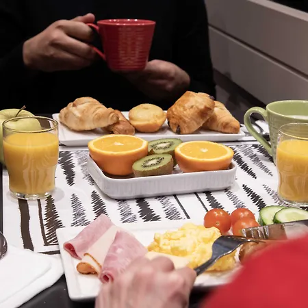 מלון Ibis Gare Du Nord Tgv
