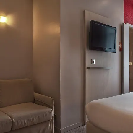 Ibis Gare Du Nord Tgv Hotel 3*
