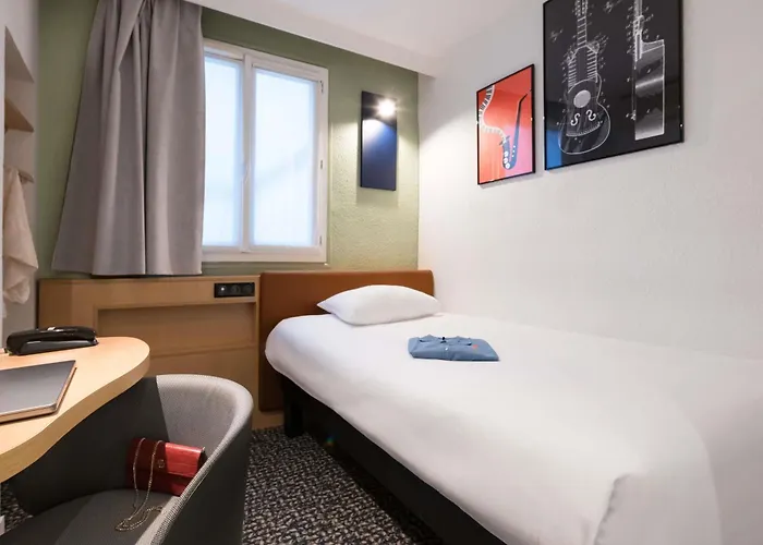 Ibis Gare Du Nord Tgv Hotel 3*
