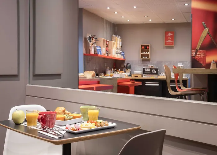 Ibis Gare Du Nord Tgv 3*